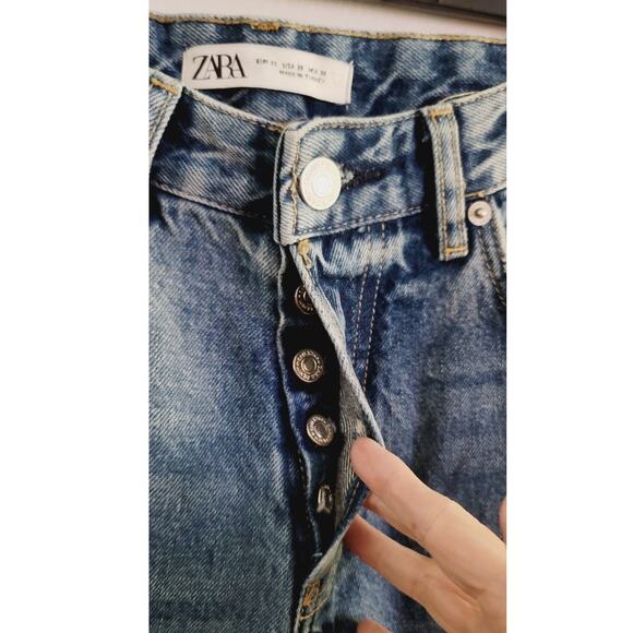 Zara Men's Straight Leg Distressed Button Fly Denim Jeans 30 x 30 - Picture 8 of 12